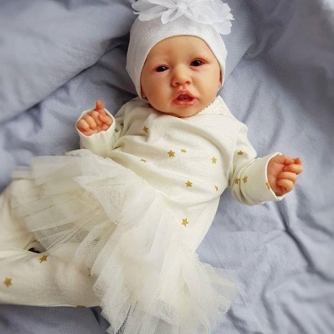 12'' Lynsey Realistic Sweet Reborn Baby Girl Doll